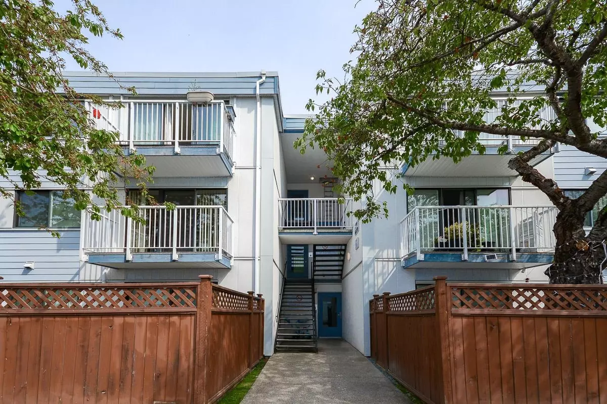 Richmond, BC V7C 3M6,7200 Lindsay RD #301