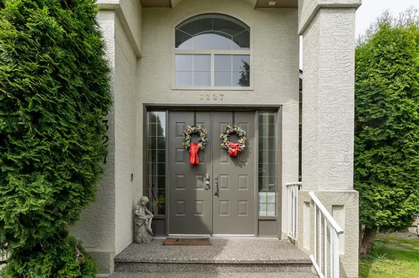 Surrey, BC V4N 4V1,8327 169a ST