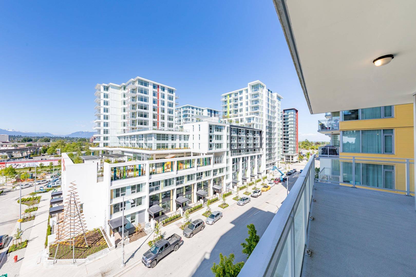 8628 Hazelbridge WAY #914 Richmond, BC V6X 0R5