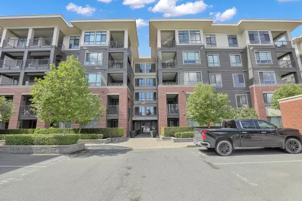 33540 Mayfair AVE #301, Abbotsford, BC V2S 0J3