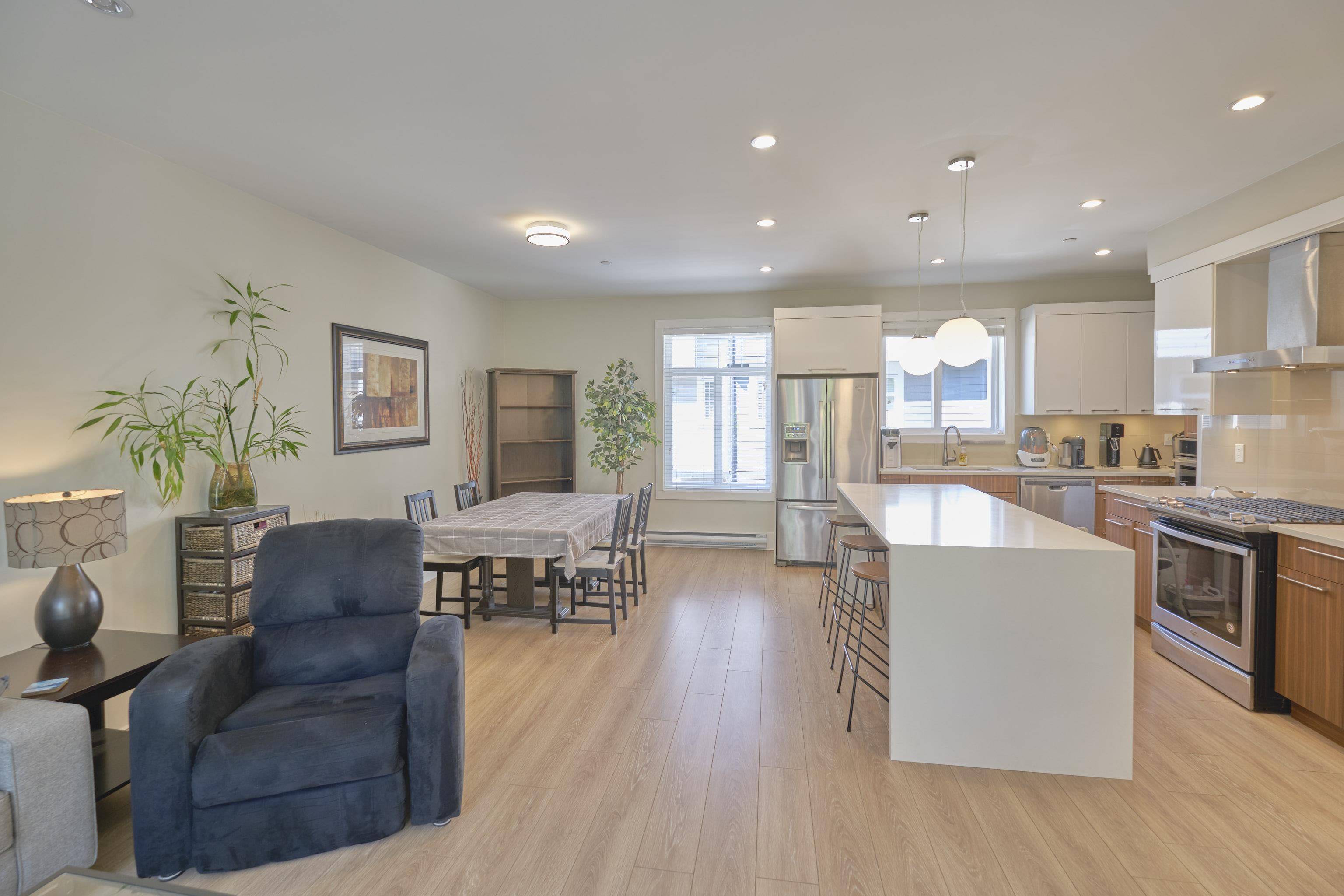 Langley, BC V2Y 0V2,7665 209 ST #20