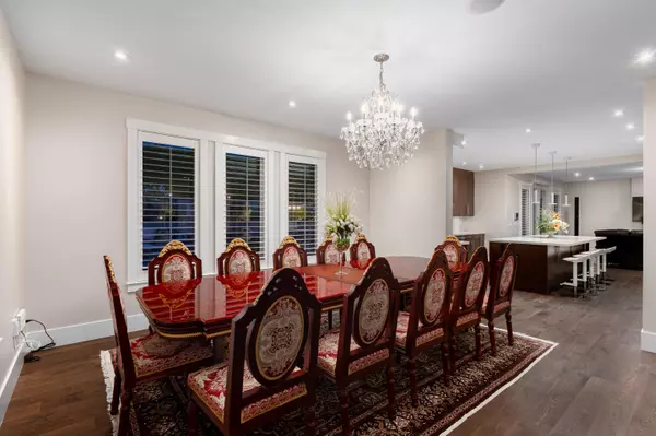 North Vancouver, BC V7R 2Z6,4168 Highland BLVD