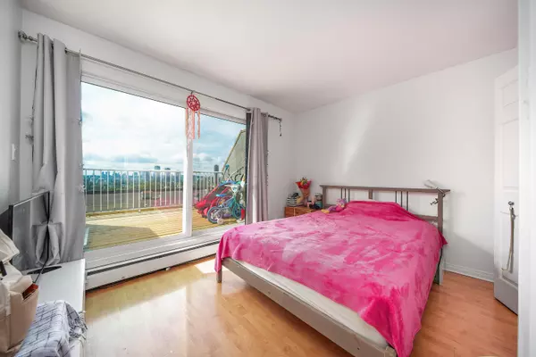 Burnaby, BC V5B 1P6,5146 Hastings ST