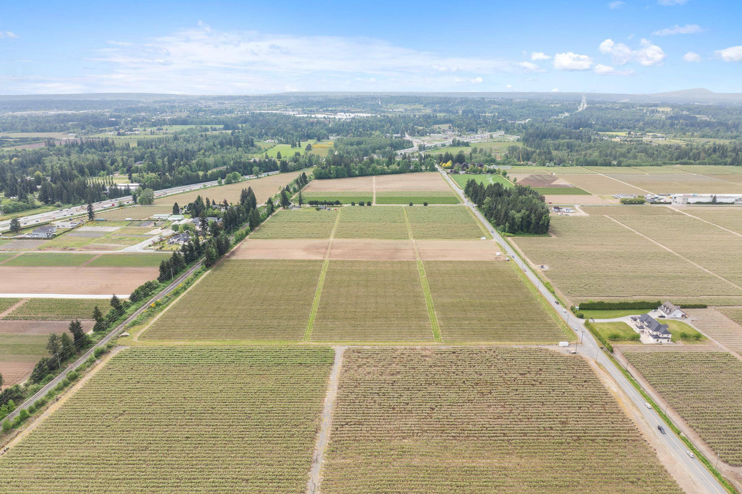 Langley, BC V1M 3P8,7060 240 ST