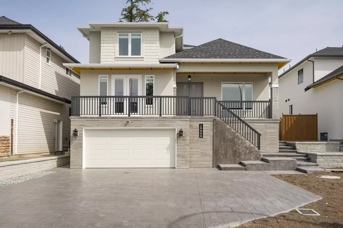 Surrey, BC V4N 0R9,15665 82 AVE