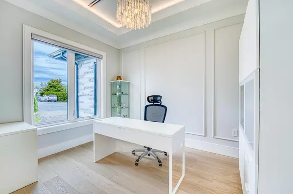 Richmond, BC V7C 2S7,6699 Azure RD