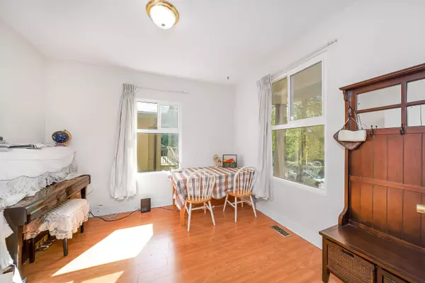 Vancouver, BC V6P 2S1,1623 W 66 AVE