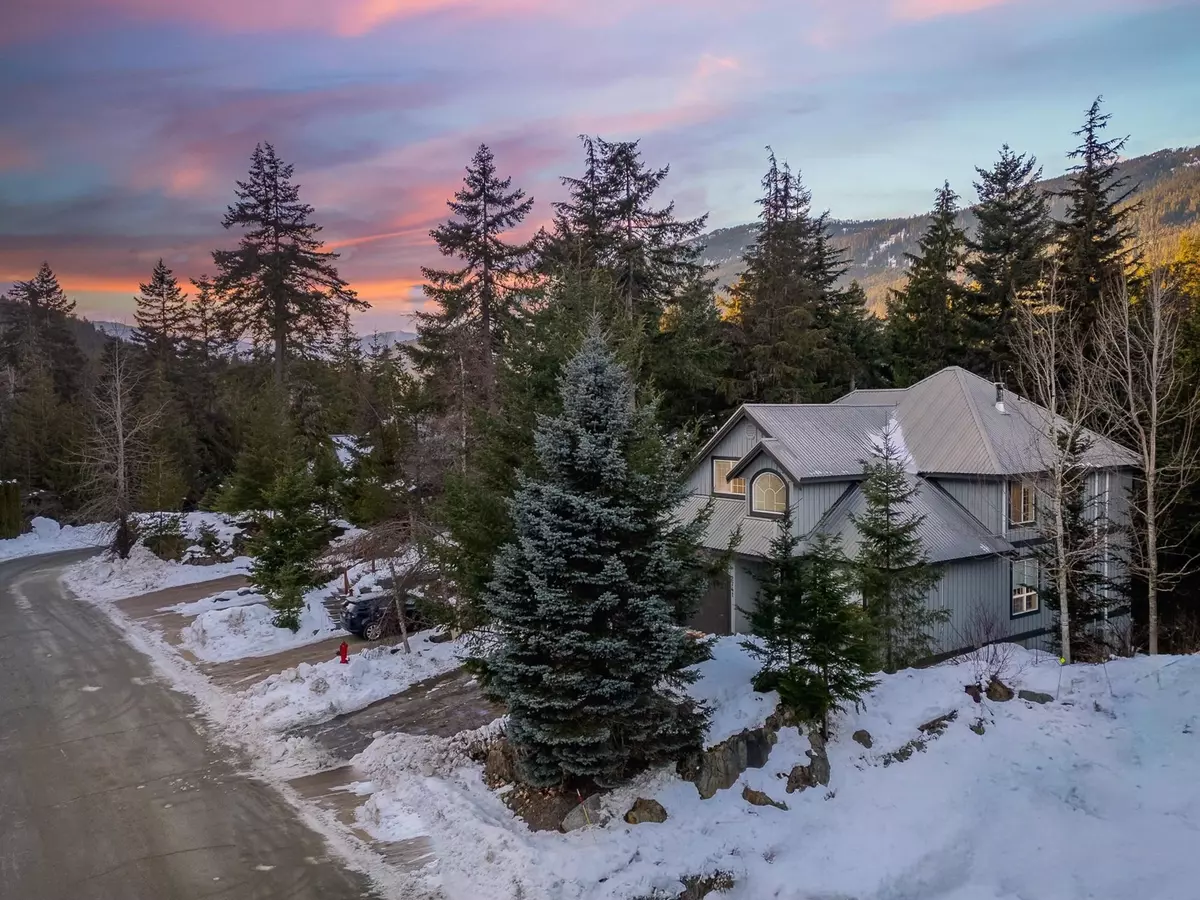 Whistler, BC V8E 0A8,2741 Coyote PL
