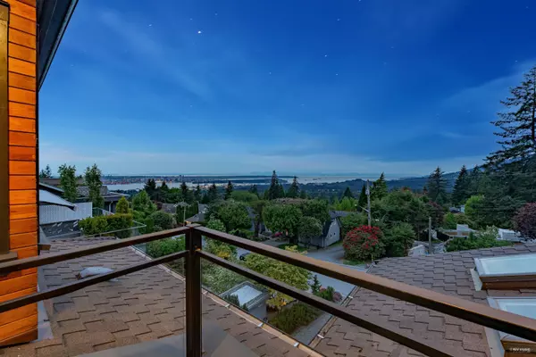 North Vancouver, BC V7N 1T4,4061 St. Pauls AVE