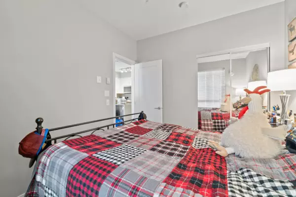 Langley, BC V2Y 0L4,20211 66 AVE #E105