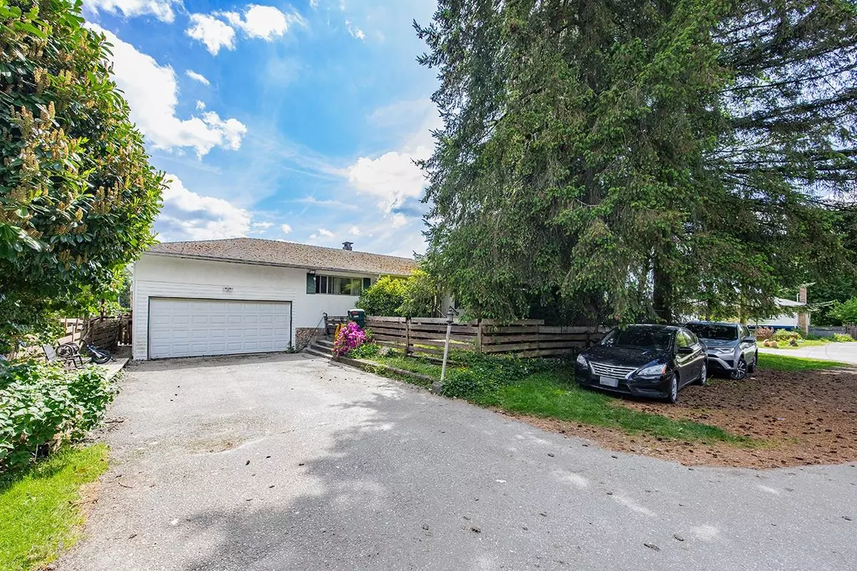Maple Ridge, BC V2X 2Y3,21670 119 AVE