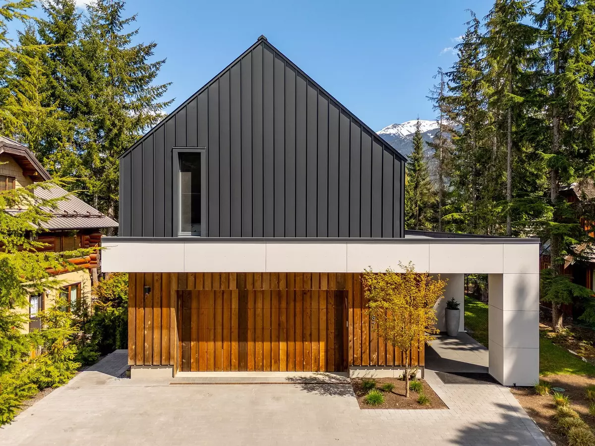 Whistler, BC V8E 0C6,6187 Eagle DR