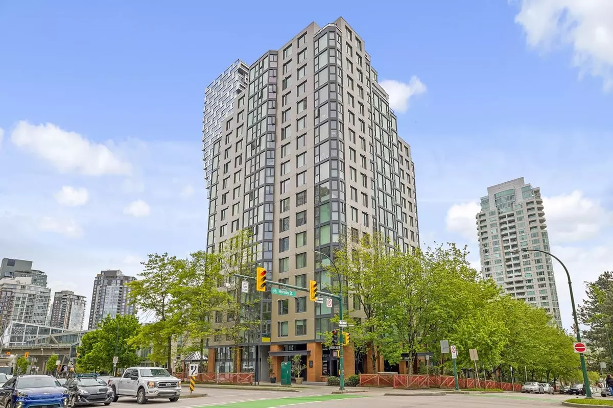 Vancouver, BC V6Z 2S6,888 Pacific ST #1706