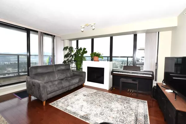Burnaby, BC V5E 0A1,7108 Collier ST #2803