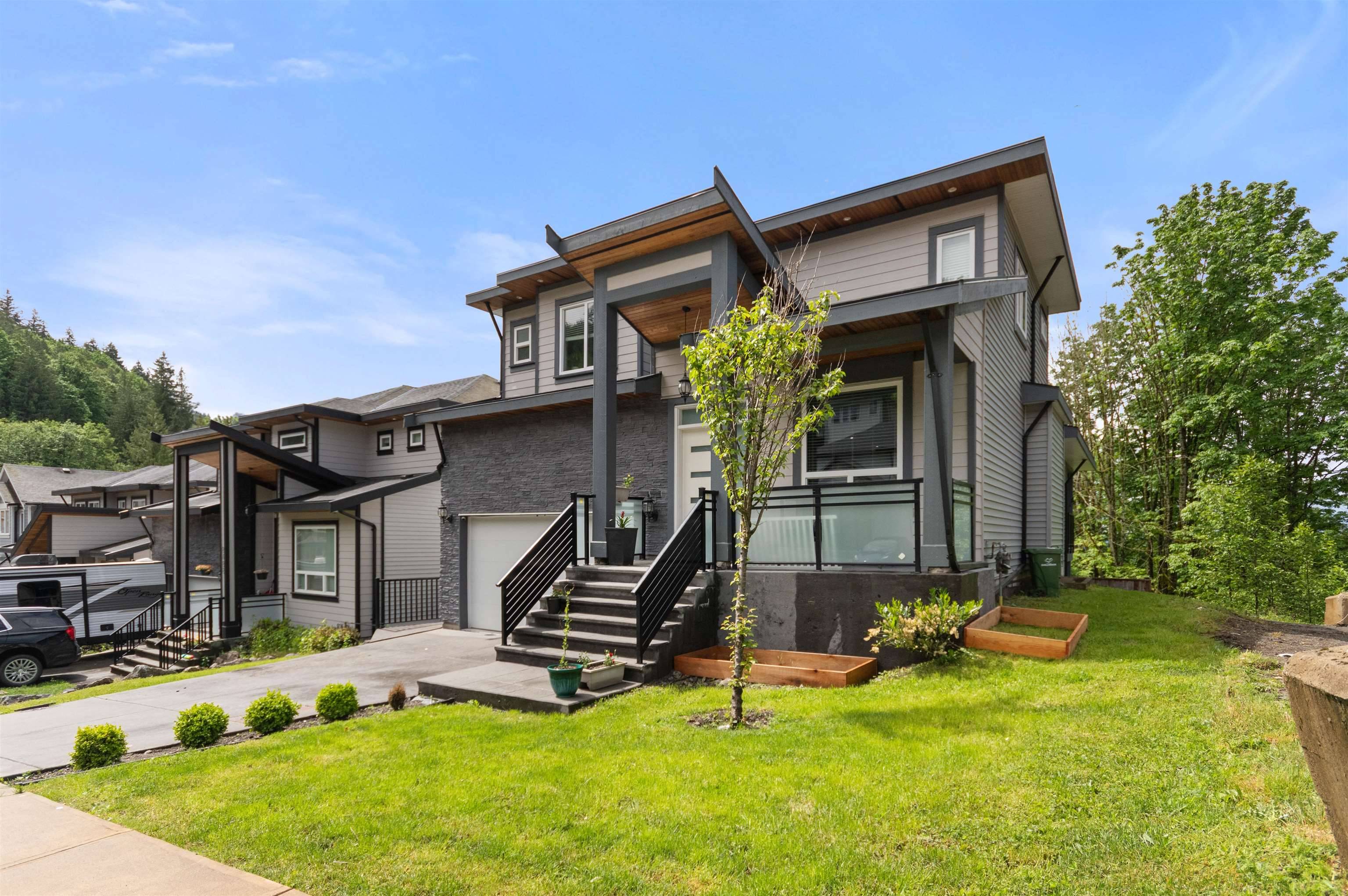 8494 Forest Gate DR, Chilliwack, BC V4Z 0C7