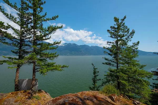 970 Mount Artaban RD Gambier Island, BC V0N 1V0