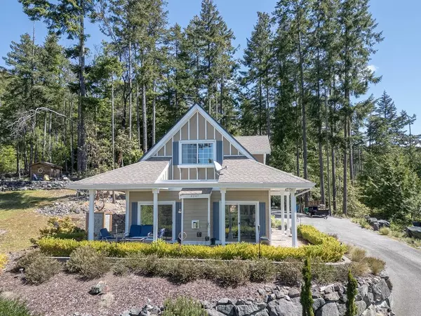 Pender Harbour, BC V0N 1S1,4247 Johnston Heights DR