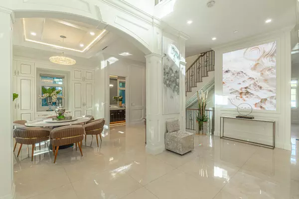 Vancouver, BC V6M 3L1,6038 Marguerite ST