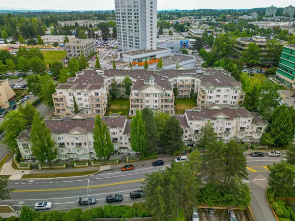 15268 105 AVE #218, Surrey, BC V3R 0W8