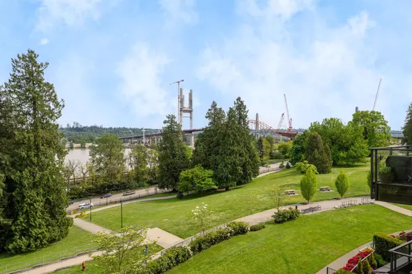 New Westminster, BC V3L 0H1,22 E Royal AVE #425