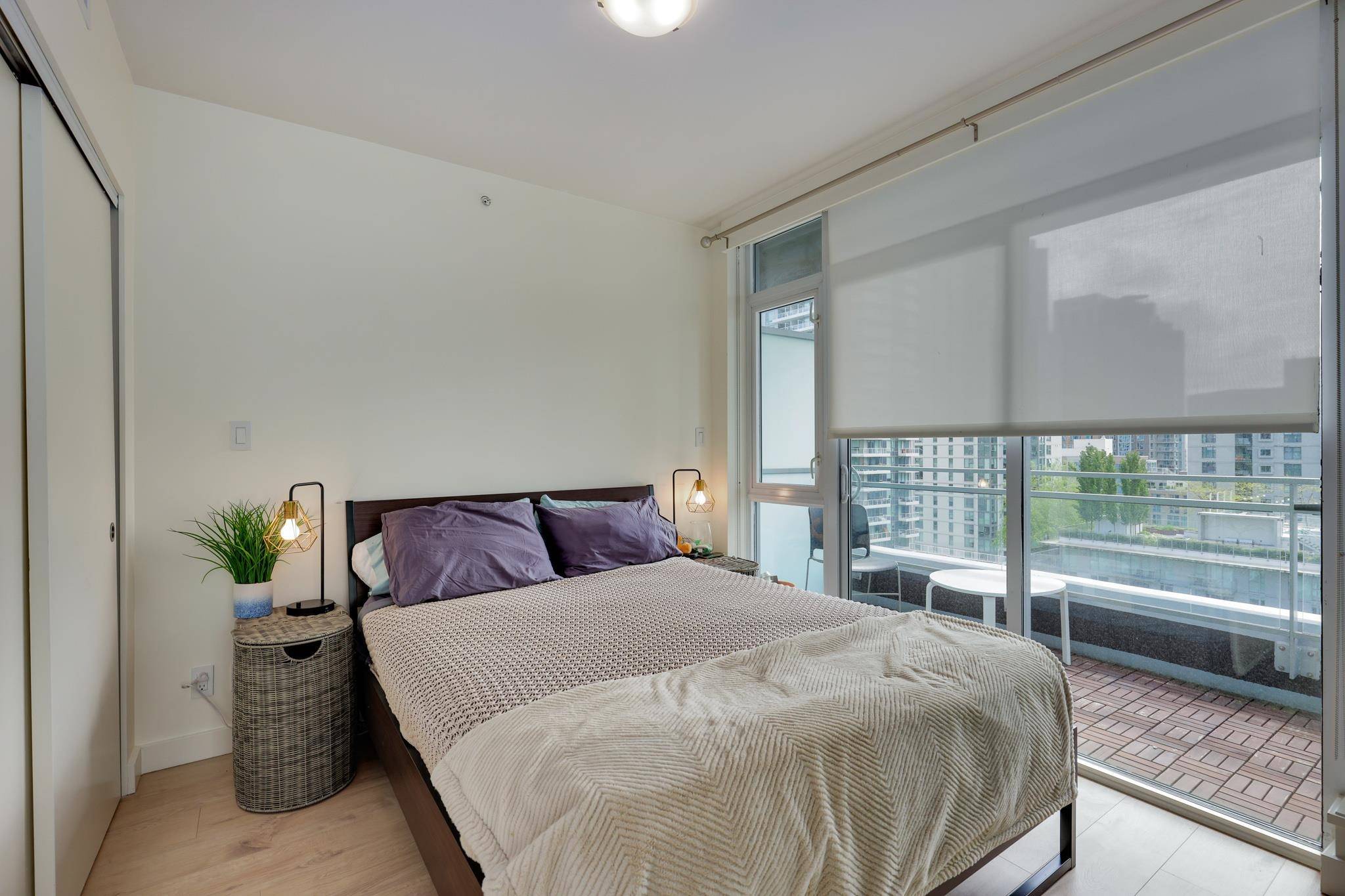 1372 Seymour ST #1207 Vancouver, BC V6B 0L1