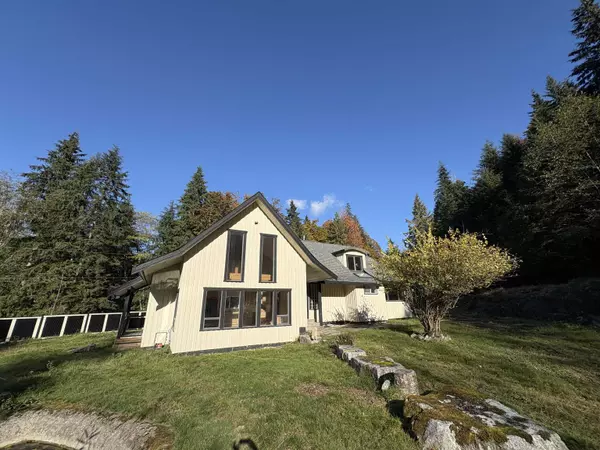 Gambier Island, BC V0N 1V0,650a Dulcie RD