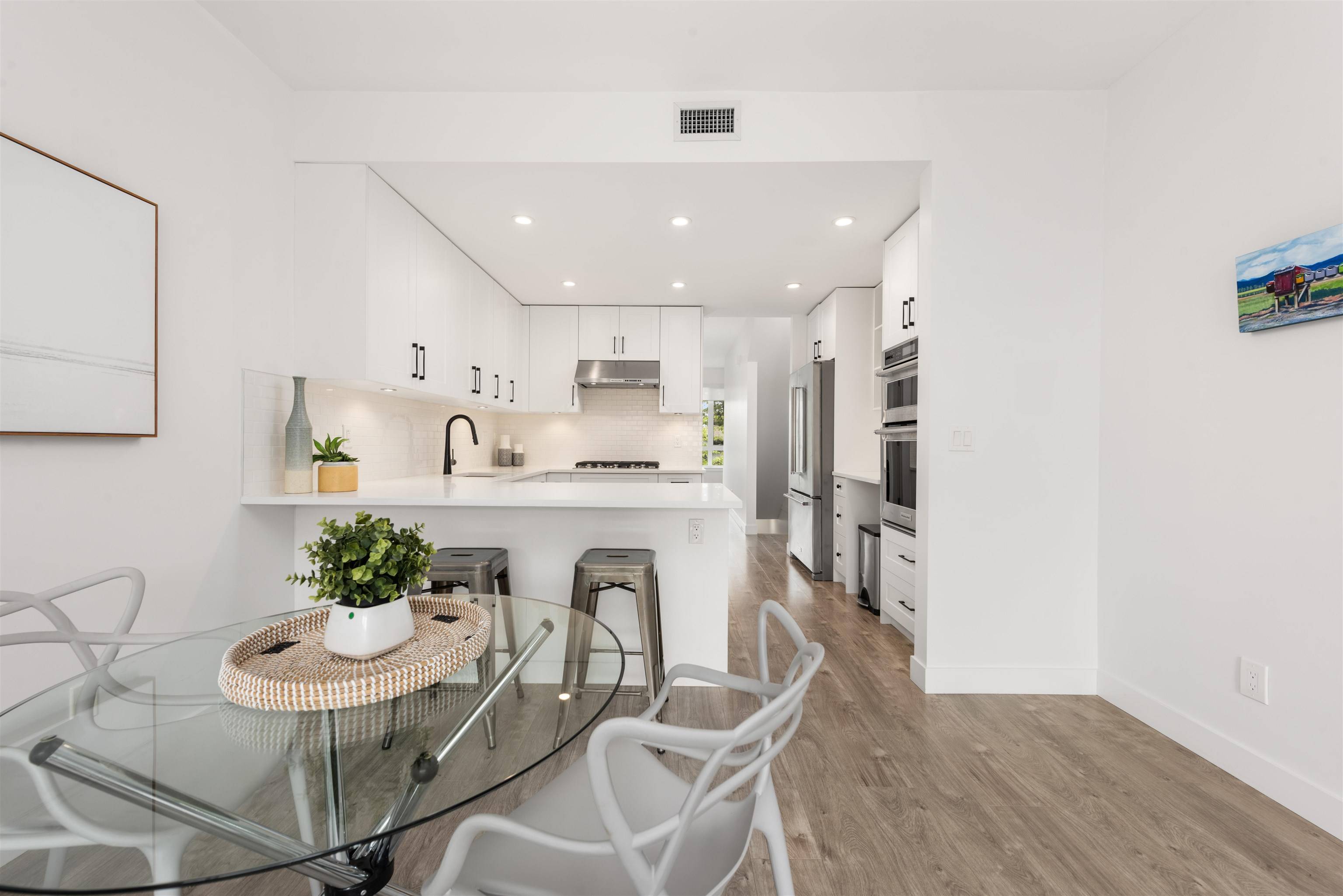 Burnaby, BC V5G 1E5,3868 Norfolk ST #11