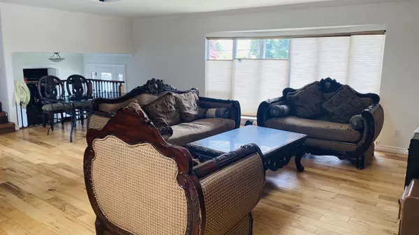 Abbotsford, BC V2T 1Y1,2577 Sunnyside CRES