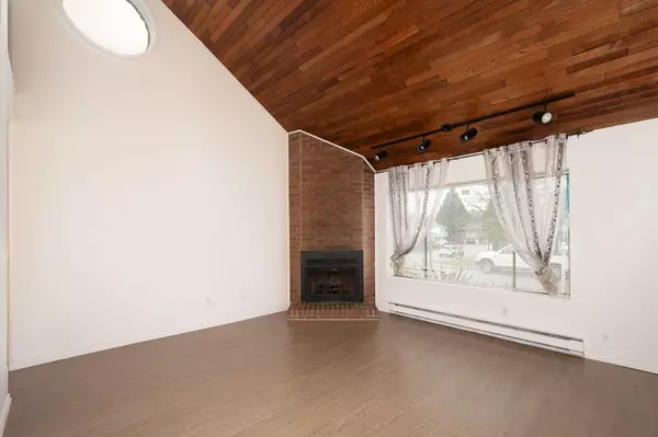 Coquitlam, BC V3E 1H8,3167 Gambier AVE