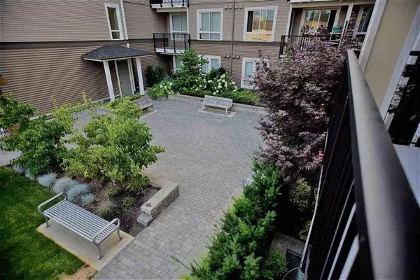 Maple Ridge, BC V2X 5W1,12040 222 ST #304