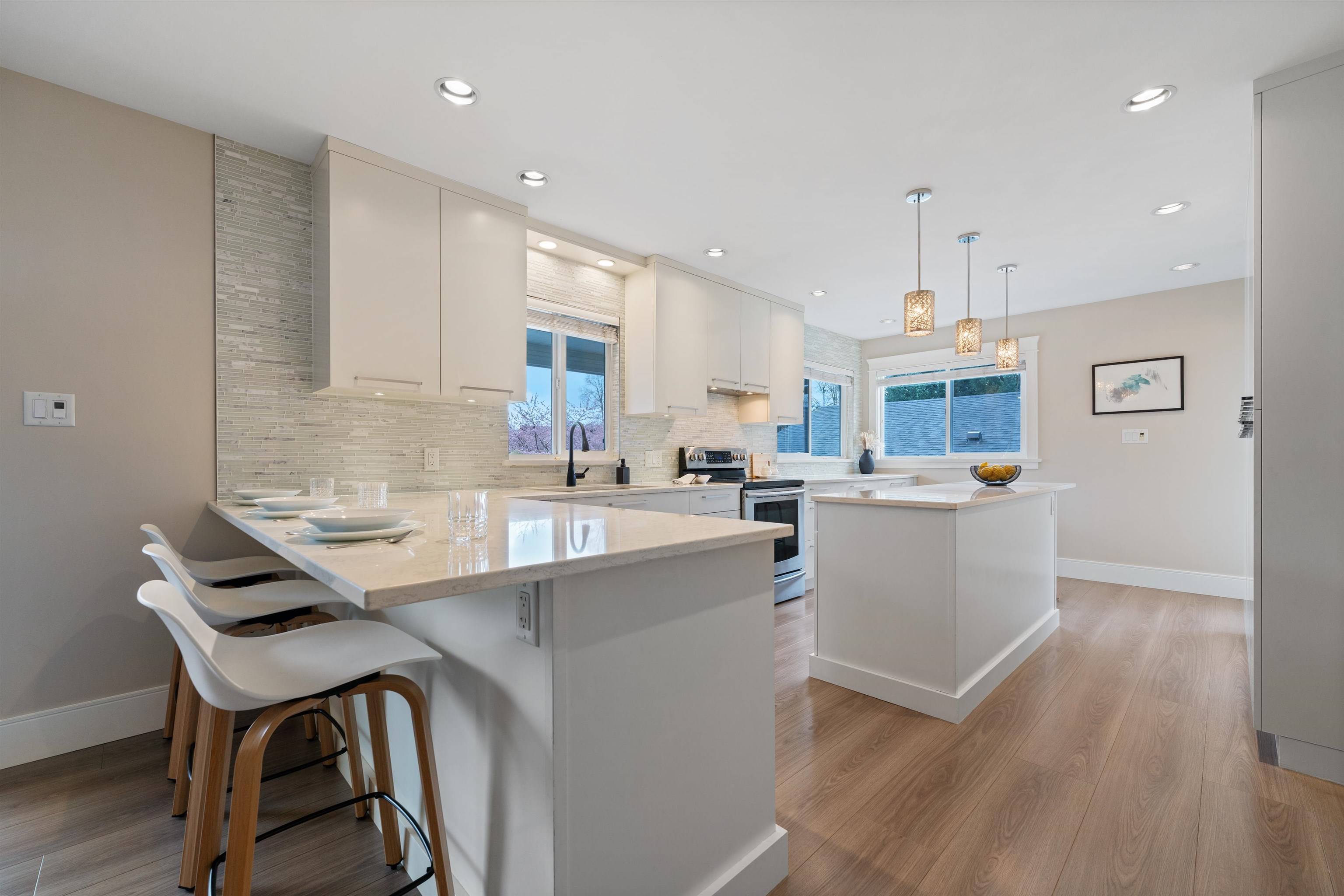Burnaby, BC V5A 3K2,1281 Marsden CT
