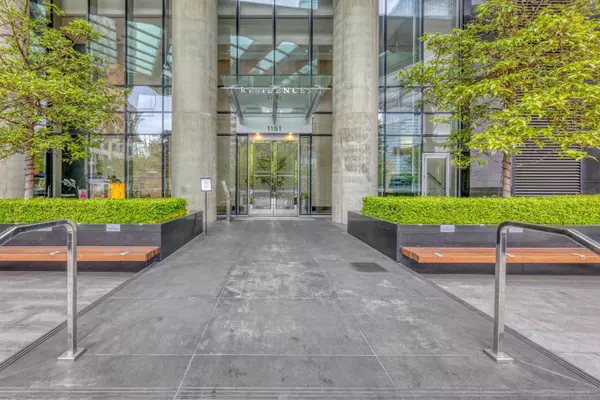 Vancouver, BC V6E 0B3,1151 W Georgia ST #5601
