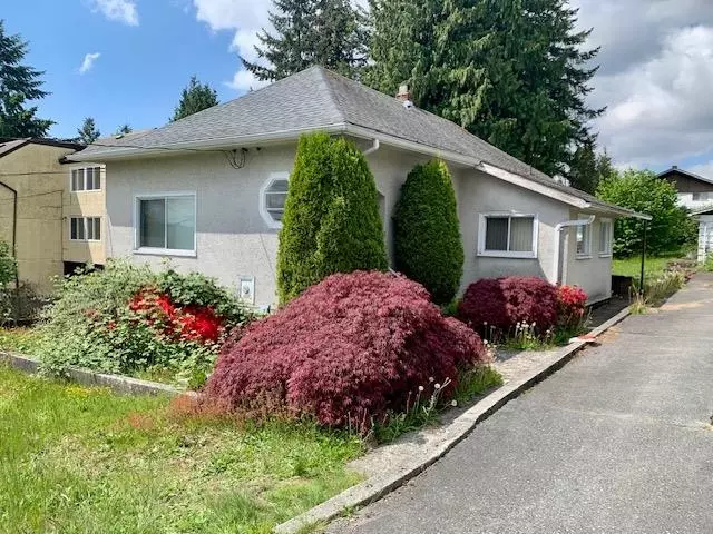 328 Begin ST, Coquitlam, BC V3K 4V9