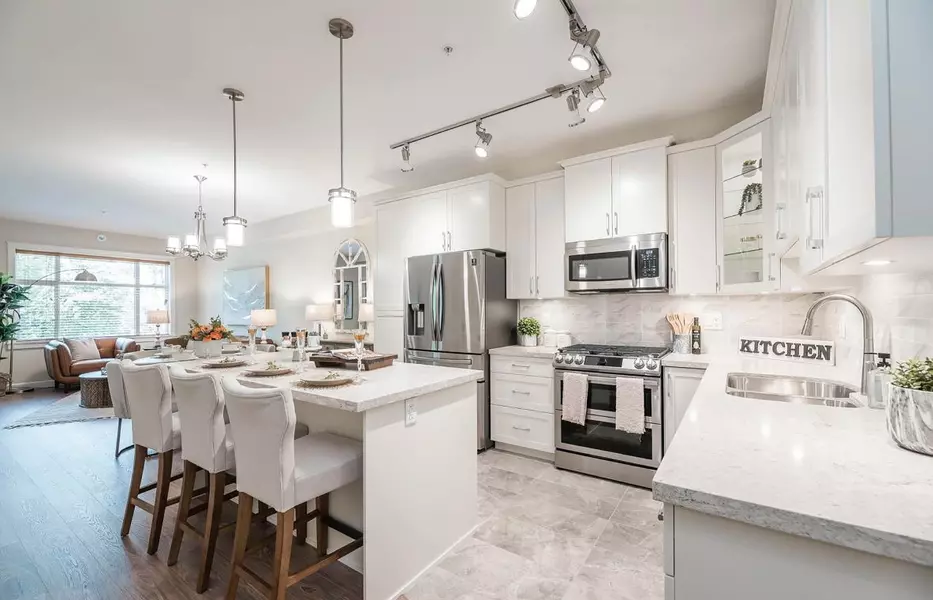 20932 83 AVE #201, Langley, BC V0V 0V0