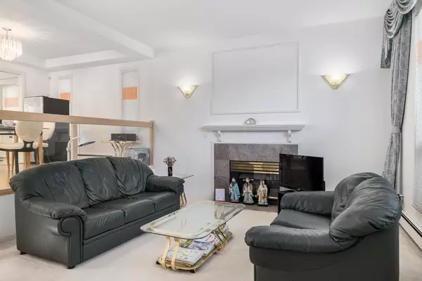 Vancouver, BC V5Y 2W9,108 W 46 AVE