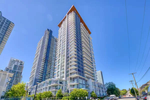 Burnaby, BC V5C 0M2,2351 Beta AVE #TH307