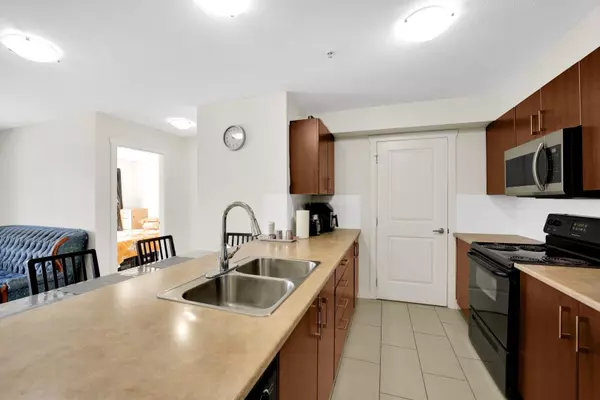 Chilliwack, BC V2P 0A9,45555 Yale RD #307