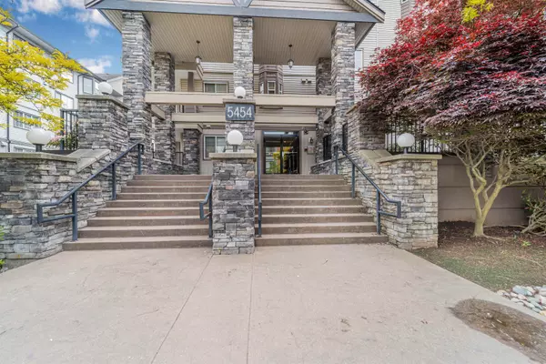 5454 198 ST #109, Langley, BC V3A 1G2