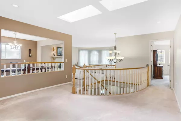 Burnaby, BC V5G 1N4,5655 Laurel ST