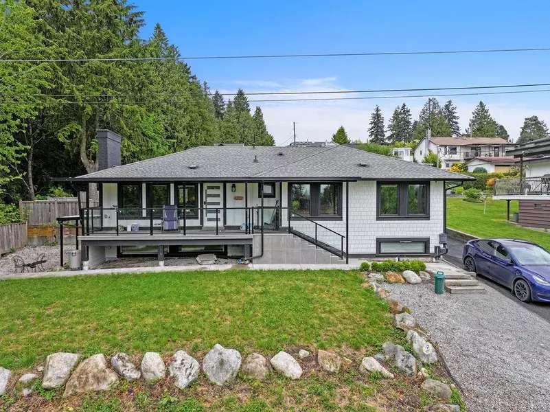 5811 Patrick ST, Burnaby, BC V5J 3B5