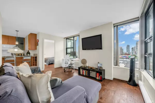 Vancouver, BC V6B 1T7,928 Homer ST #1001