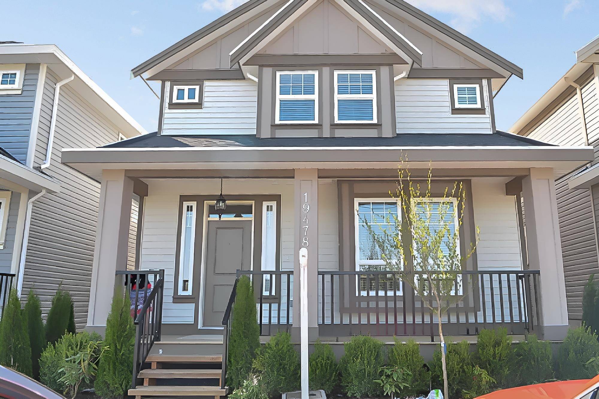 19478 72 AVE, Surrey, BC V4N 5Z4