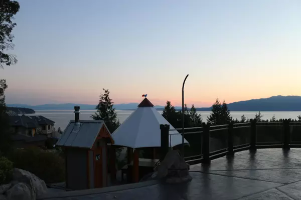 Halfmoon Bay, BC V7Z 1B8,10664 Wood Bay Heights RD