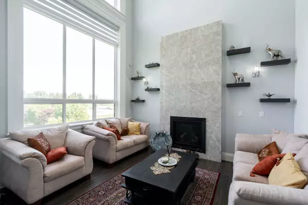 Abbotsford, BC V4X 1K8,28422 Fraser HWY