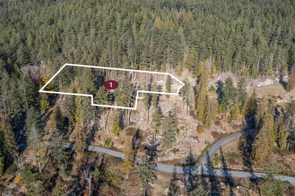 Bowen Island, BC V0N 1G2,822 Mcintosh LN