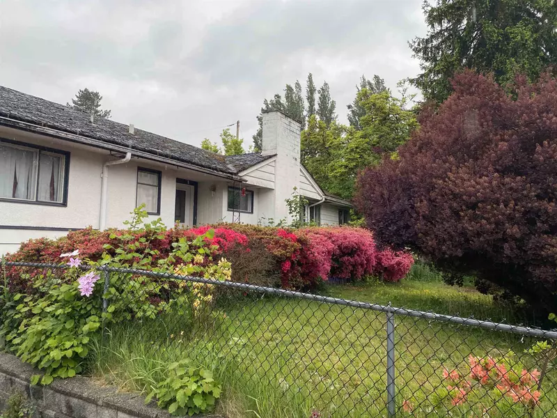 12213 218 ST, Maple Ridge, BC V2X 5M4