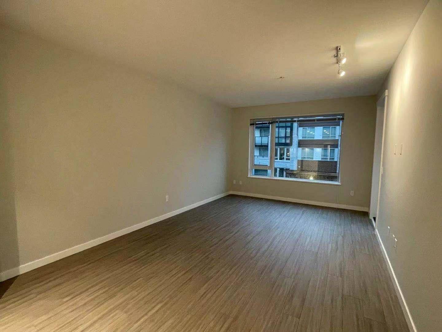 2651 Library LN #202 North Vancouver, BC V7J 0C1