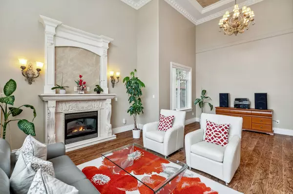 Richmond, BC V7A 2N4,10051 Leonard RD