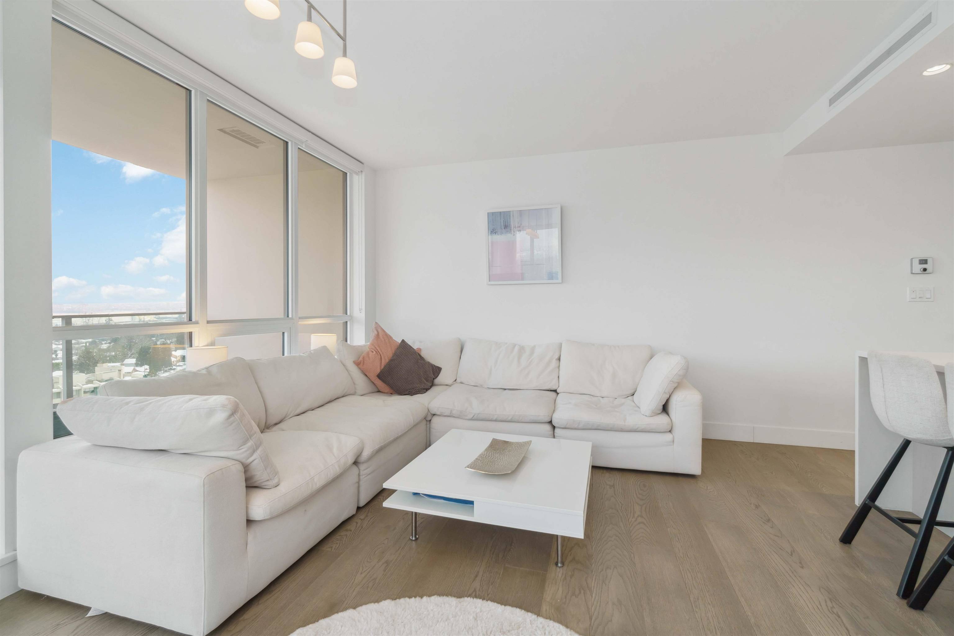 North Vancouver, BC V7P 0E2,1632 Lions Gate LN #1401