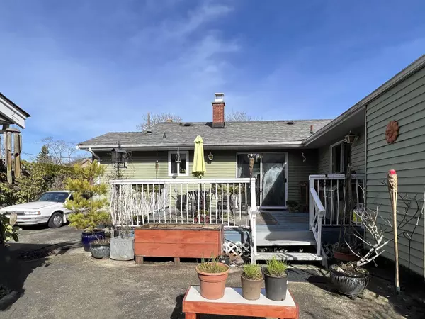 Richmond, BC V6Y 1B5,8520 Robinson RD